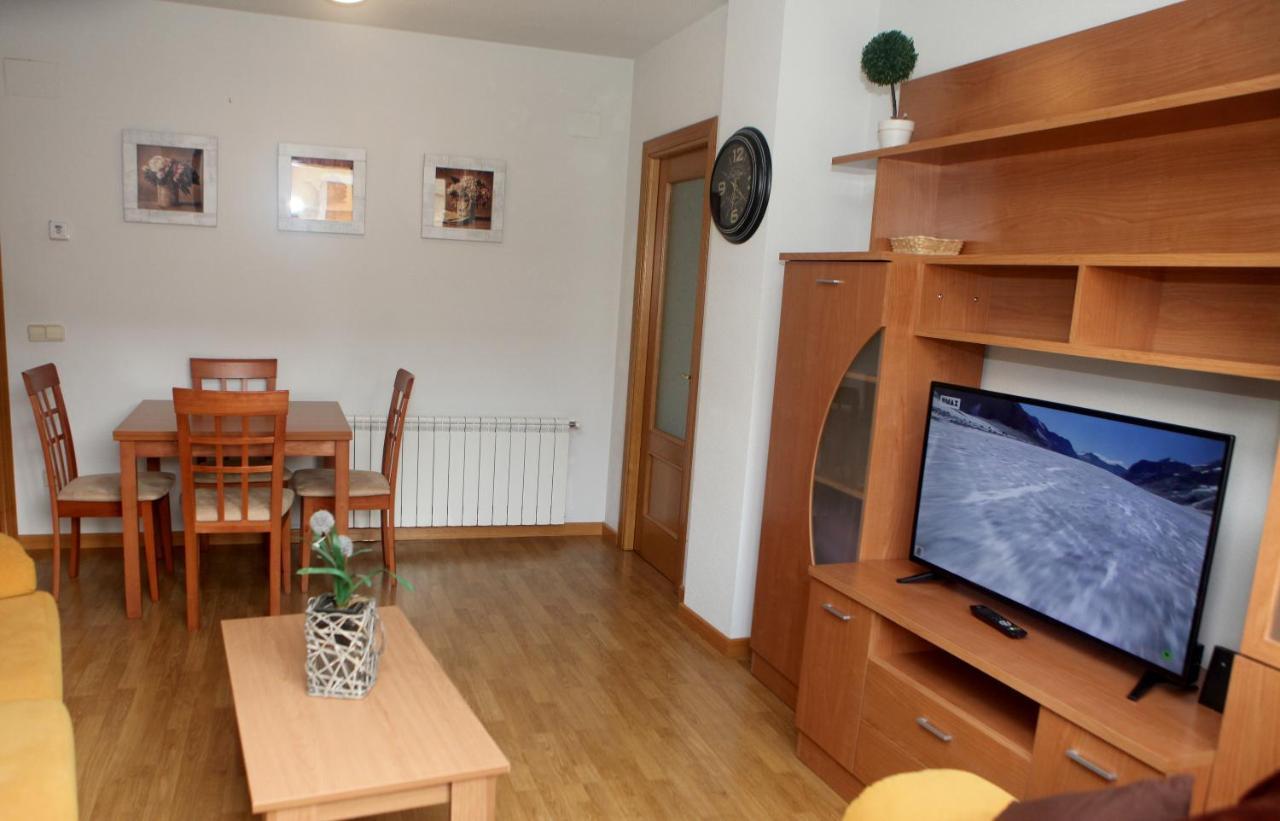 Apartamento Castilla Las Navas del Marqués Exterior foto